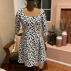 Betsey Johnson polka dot black and white dress Sz 6